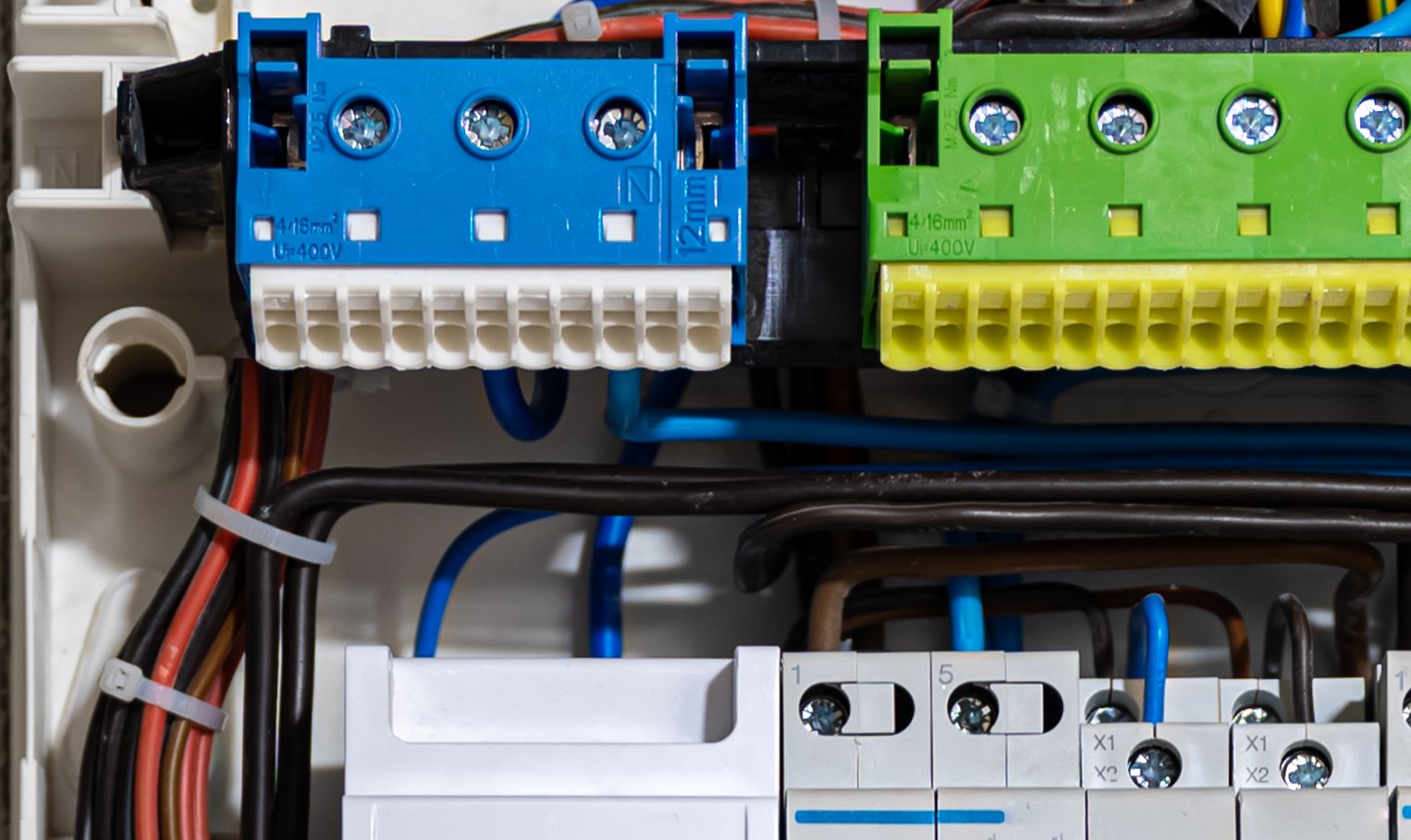 Protocolo de puesta a tierra y continuidad de las masas